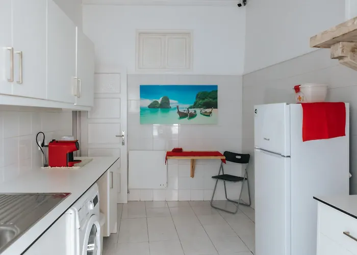 Πανσιόν Daniela's 301 *