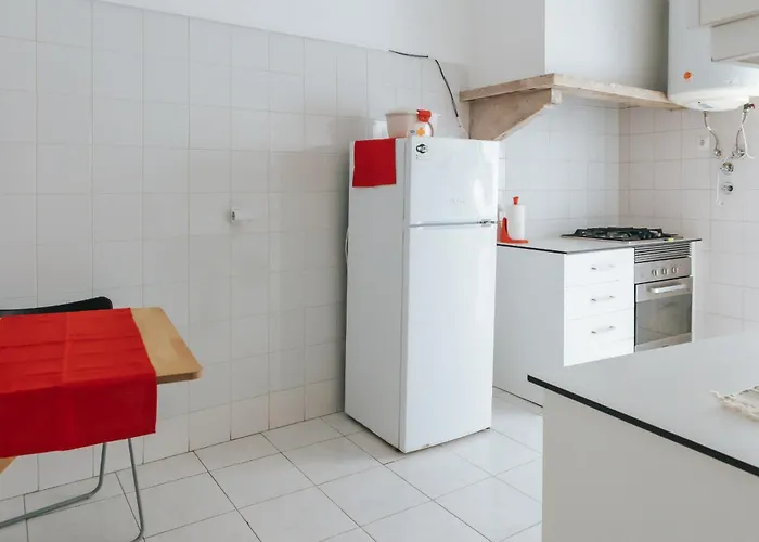 Πανσιόν Daniela's 301 *